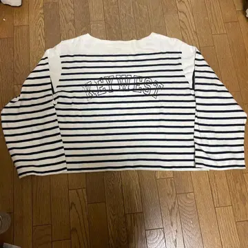 저널 스탠다드 보더 긴팔 티셔츠