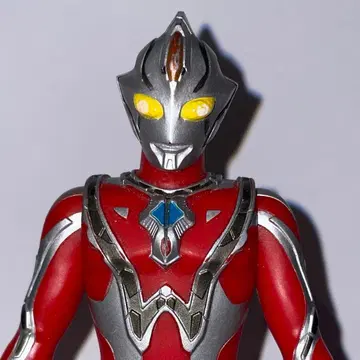 울트라 히어로 소프트 비닐 메비우스 인피니티