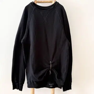 미스터 잇 나탈리 완판템 블랙 맨투맨 상의