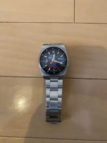 역수입 레어 새상품급 SEIKO 세이코5 미키 80's 자동 와인딩 블랙