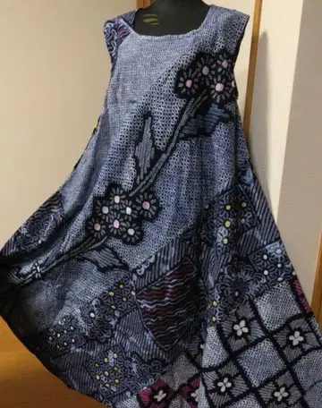 아리마츠 시보리 리메이크 꽃무늬 슬리브리스 텐트 라인 원피스