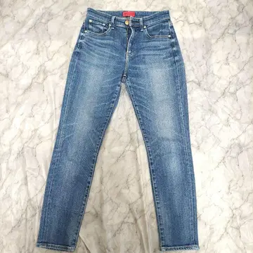 REDCARD 하이라이즈 슬림 테이퍼트 청바지 Anniversary