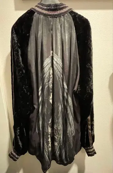 쉐어스피릿 스카잔 새상품