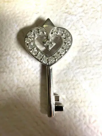 K14WG 키 하트 다이아몬드 펜던트 탑