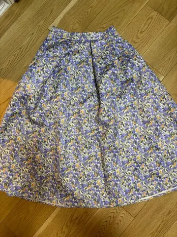 birthdaybash 플라워 새틴 스커트