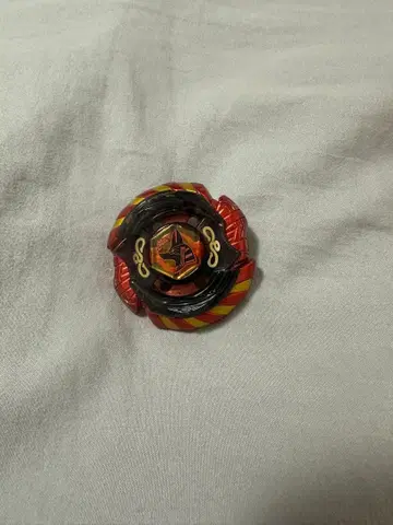 메탈 파이트 베이블레이드 머큐리 아누비우스