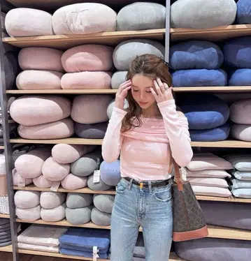 오프숄더 상의 zara 핑크