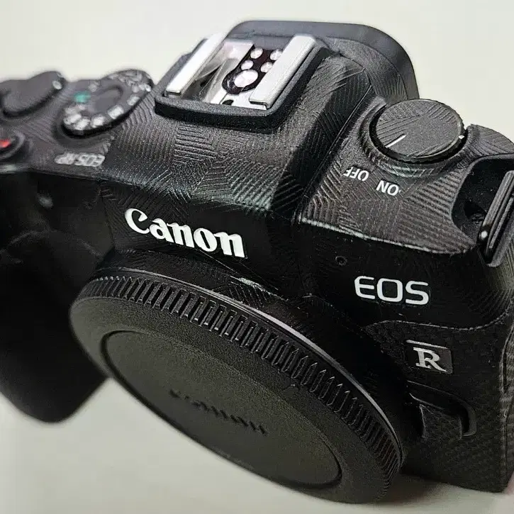 신품급> 캐논 EOS RP 가성비 풀프레임 미러리스 3천컷 스킨