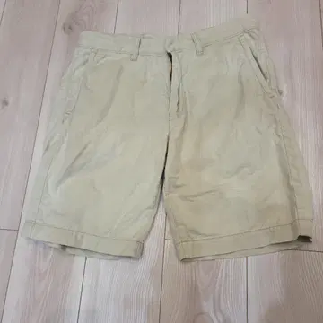 메종 키츠네 베이지 숏팬츠 30