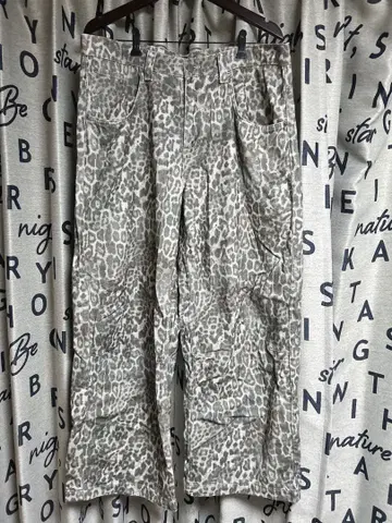 [ 가격 인하 가능 ] Jaded London 레오파드 데님 W36