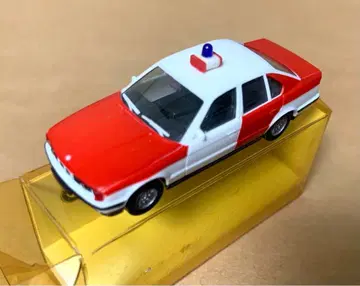 herpa 헬파 9417457 BMW 525i 포이어베어 NRW
