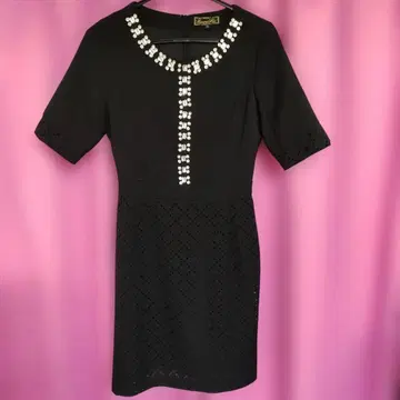 EmiriaWiz 블랙 M 사이즈 반팔 원피스