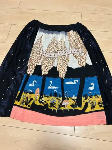 츠모리치사토 스완 고양이 패턴 스커트