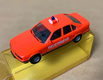 herpa 헤르파 9417333 BMW 525i 포이어베어 오렌지