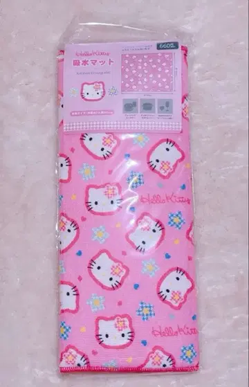 새상품 미개봉 헬로키티 카오하나 키티 흡수 매트