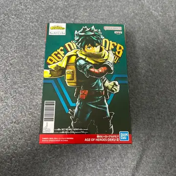 히로아카 미도리야 이즈쿠 AGE OF HEROES-DEKU 피규어