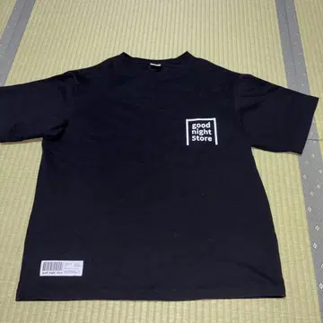 good night store 블랙 T셔츠 FREE