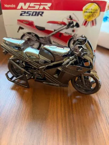 혼다 NSR 250R 미니어처 바이크 피규어