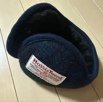해리스 트위드 Harris Tweed 귀마개 귀도리 네이비 컬러 네이비