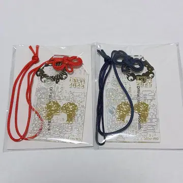 미야쿠미야쿠 금박 아크릴 부적 빨간색 끈 네이비 끈 2개 세트