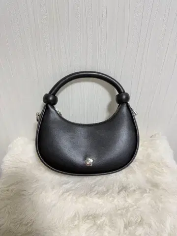 MARY QUANT