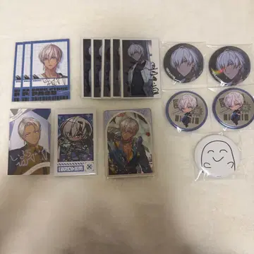 니지산지 이브라힘 묶음 판매 캔뱃지 폴라로이드