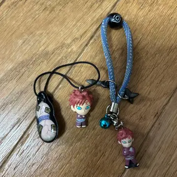 가아라 NARUTO 스트랩 포함 피규어 세트