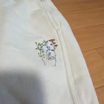 Abercrombie & Fitch 자수 스웨트 팬츠