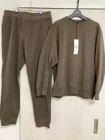 새상품급 UNIQLO +J 드라이 스웨트 셔츠 팬츠 상하의 셋업 L