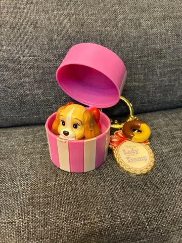 미사용 디즈니 스토어 101마리 달마시안 이야기 70주년 레이디 키체인