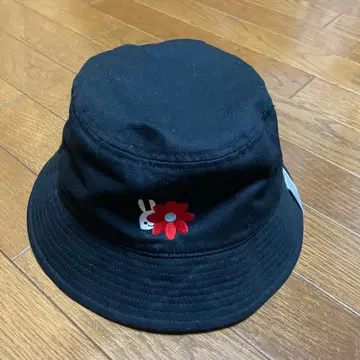 큔 버킷햇