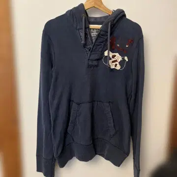 아베크롬비 앤 피치 후드티