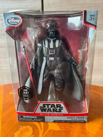 Star Wars Elite Series Darth Vader