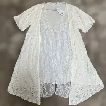 axes femme 꽃무늬 레이스 가디건