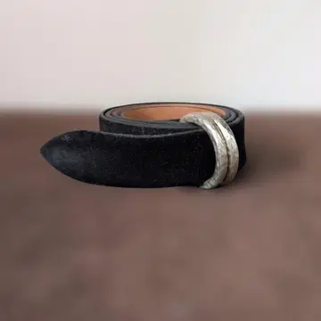 새상품급 안드레아다미코 다크 네이비 스웨이드 더블 링 벨트 사이즈 90