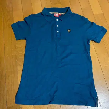 오니츠카타이거 피케 셔츠 와펜