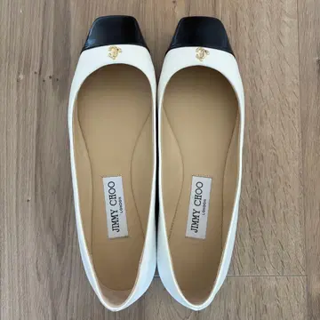 JIMMY CHOO 플랫슈즈 화이트/블랙