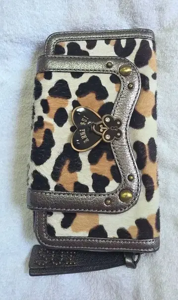 ANNA SUI 안나수이 송치 레오파드 무늬 접이식 지갑