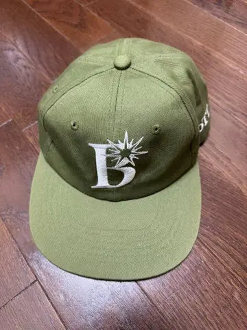 BOTT 올리브 캡 새상품급
