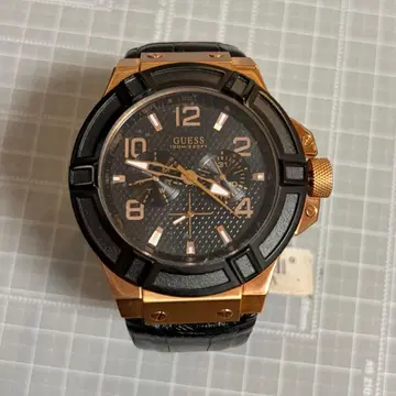 GUESS 게스 크로노그래프 손목시계 블랙 골드 배터리 방전