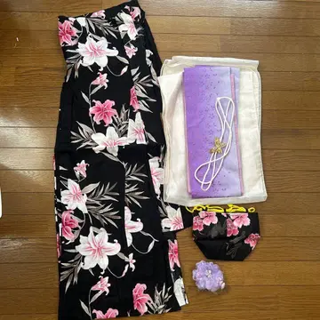 블랙 베이스 핑크 꽃무늬 유카타 오비 세트