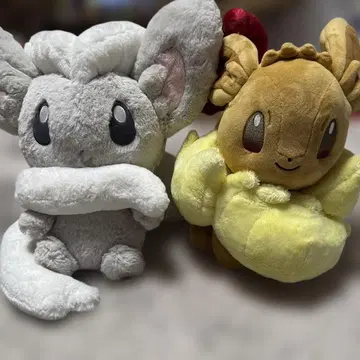 포켓몬 폭신폭신 안고 인형 치라치노 키다이맥스 이브이