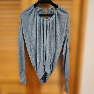 STUNNING LURE 스터링 루어 백리본 풀오버 블루