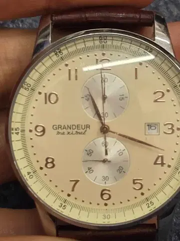 GRANDEUR 크로노그래프 손목시계 SK-03903