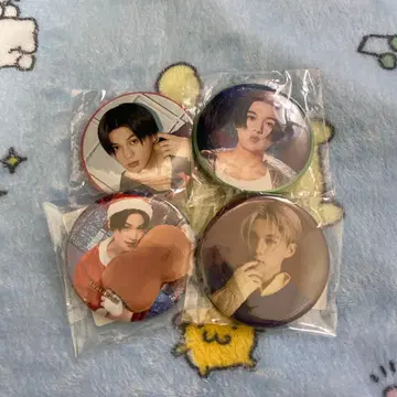 FANTASTICS 야기 유세이 캔 배지 4개 세트