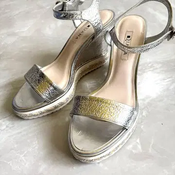 다이애나 DIANA 웨지 샌들 실버 L 통굽