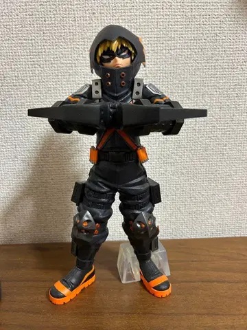 히로아카 제일복권 WORLD HEROES MISSION 피규어 3체 세트