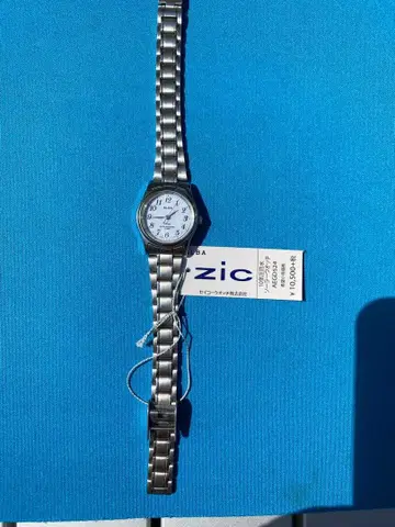 ALBA V182 CC 솔라 손목시계