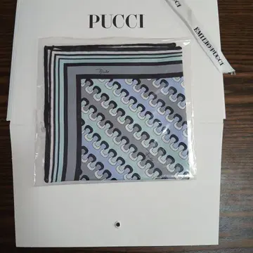 에밀리오 푸치 실크 스카프 31cm