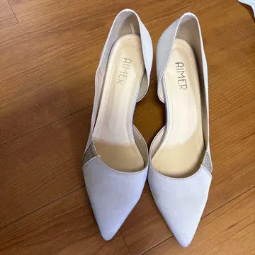 AIMER 베이지 하이힐 M
